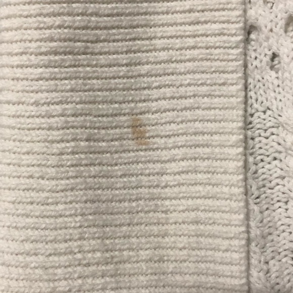 ❗️SOLD❗️Verve • White Crotchet Open Front Cardigan - Picture 4 of 13